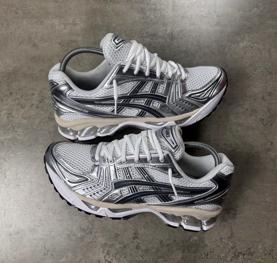 ASICS GEL KAYANO 14 WHITE GRAPHITE GREY