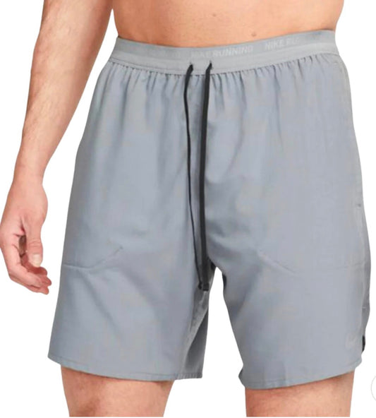 NIKE - FLEX STRIDE SHORTS GREY