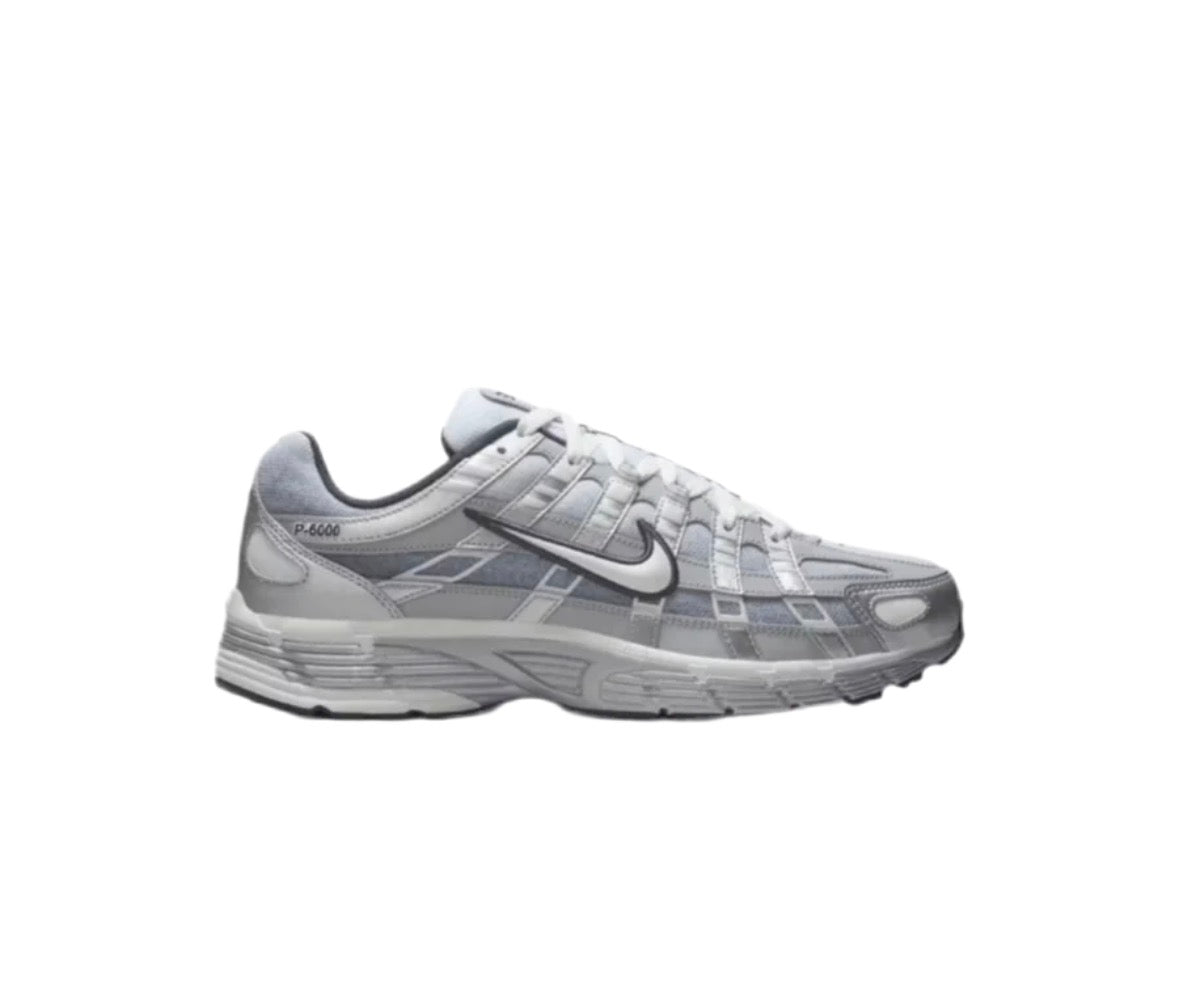 NIKE - METALLIC SILVER WHITE WOLF GREY